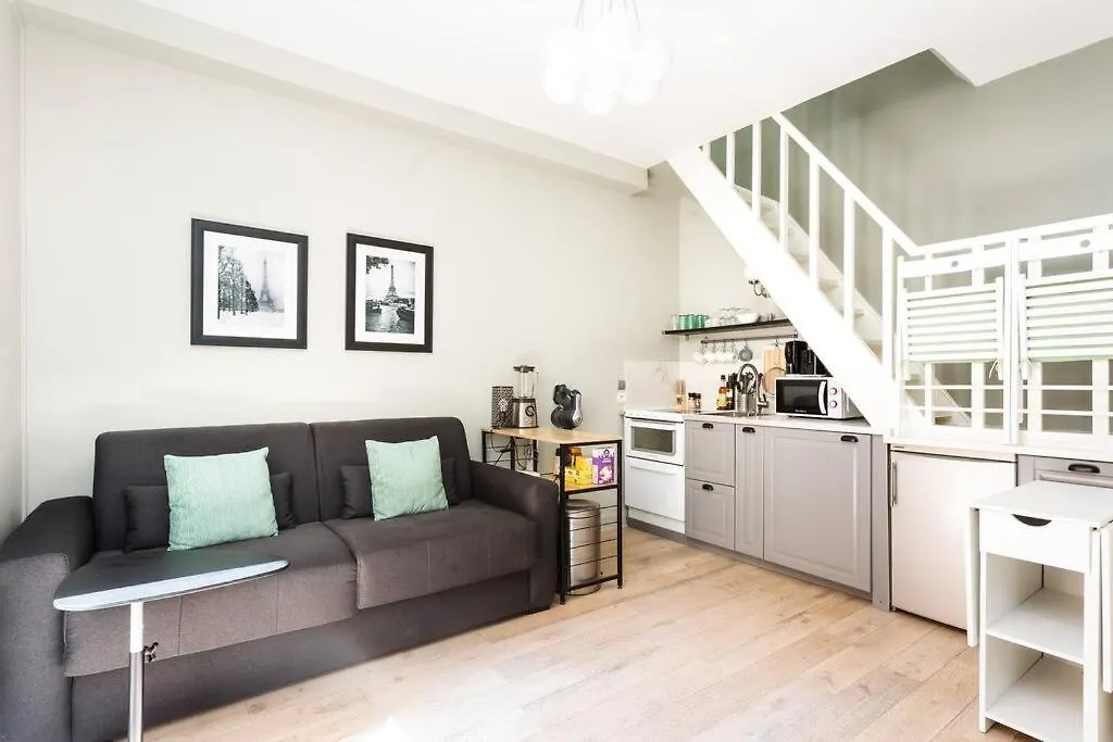 Apartament Special! 500m To Eiffel Tower: Duplex With Terrace Paryż